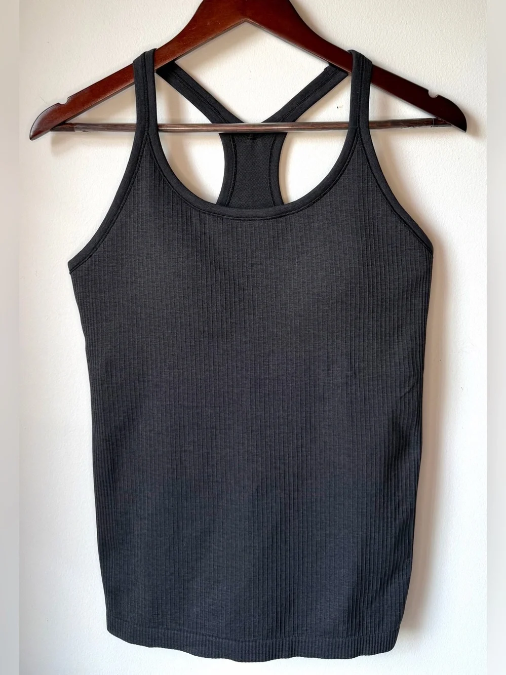 Lululemon Ebb to Street Tank Top Black, Size 10 B/C Cup